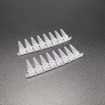 0.2mL PCR 8-스트립은 소비재의 명백한 높은 것 파이프가 아니오 커버한 의학 실험실을 관을 답니다